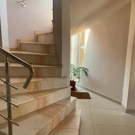Vila Iris Villa *